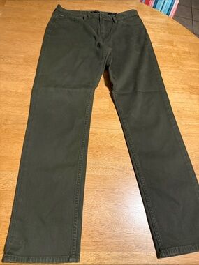 Men's Olive Green Chino Pants - Classic Straight Fit